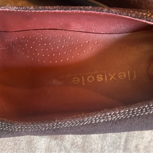 Retro brown suede pumps size 9 - Picture 3 of 5